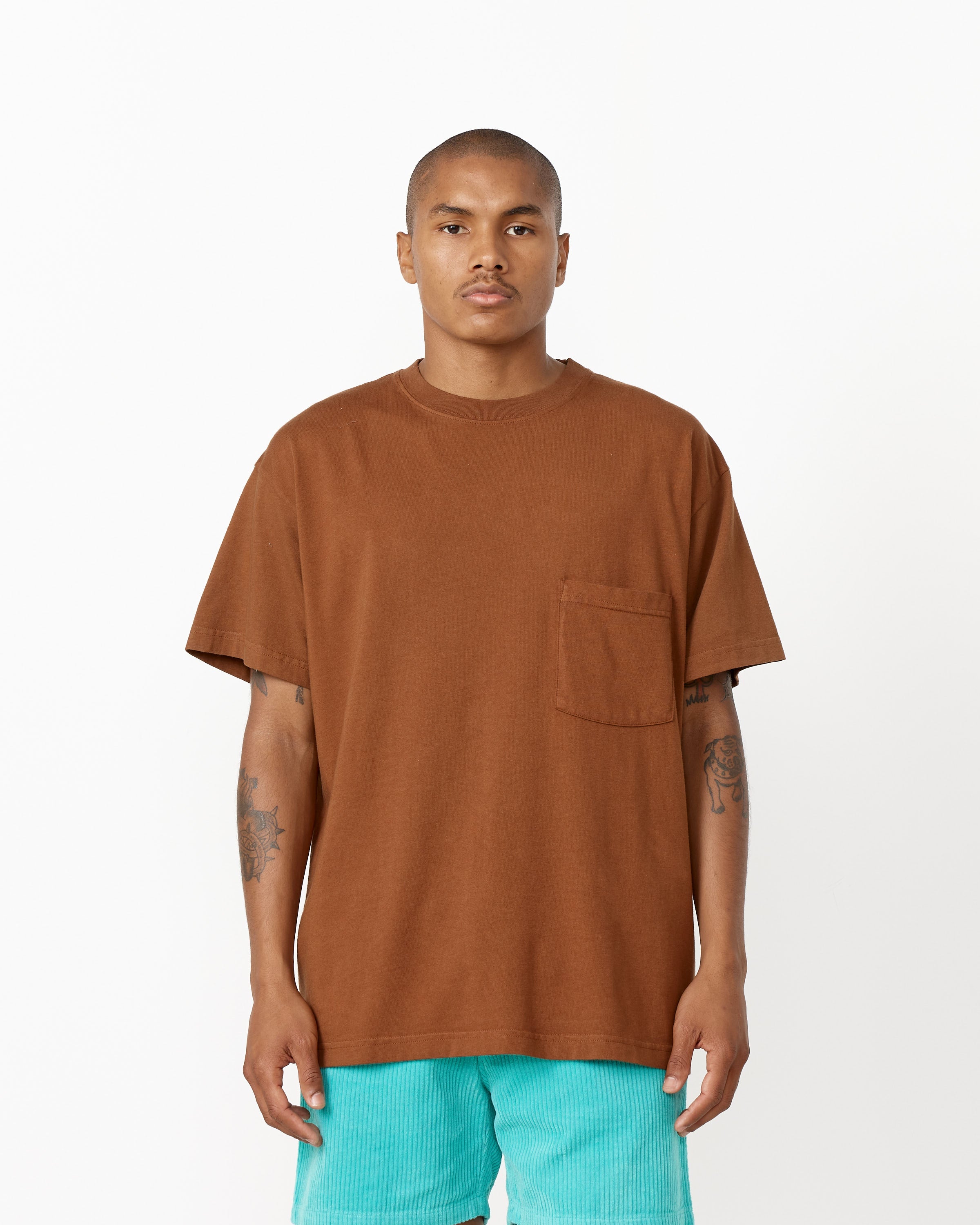 Big Pocket Tee in Pier Brown