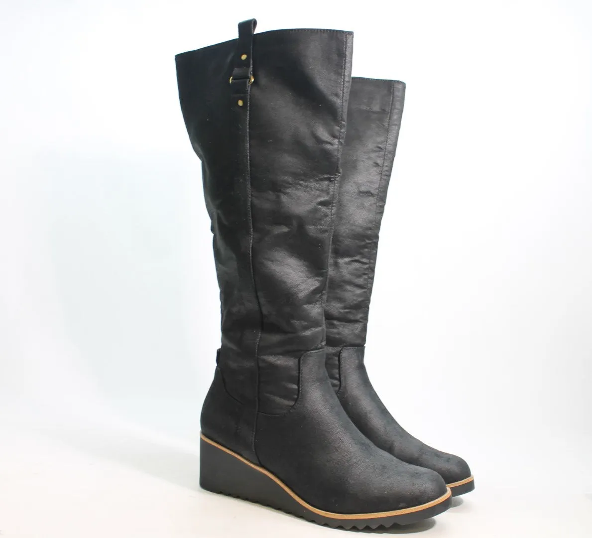 LifeStirde Zeppelin Women's Boots Floor Sample