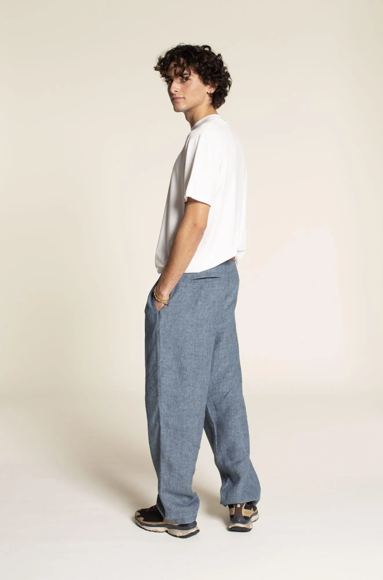 Pleated pants sewing pattern- Sizes 26-42